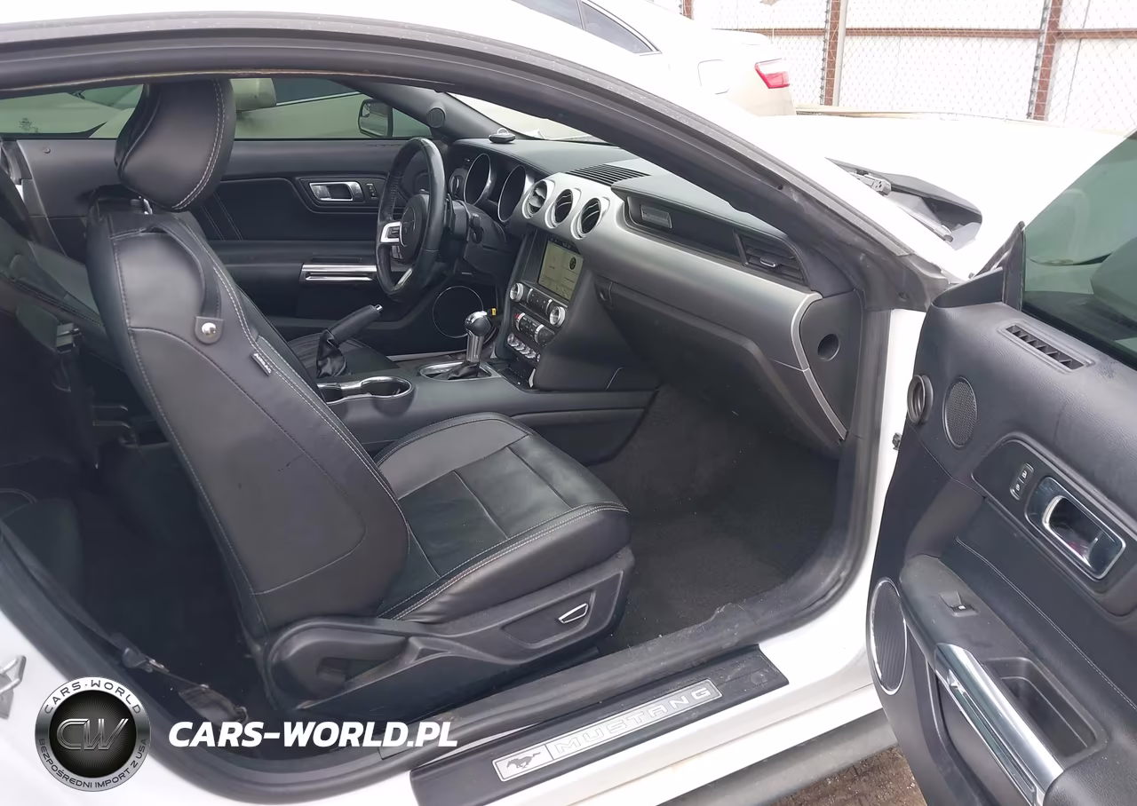 2018 Ford Mustang Ecoboost VIN:1FA6P8TH4J5172094 - 5