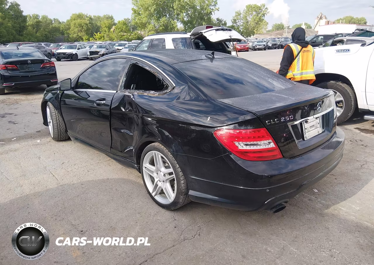 2015 Mercedes-Benz C 250 VIN:WDDGJ4HB0FG367284 - 3