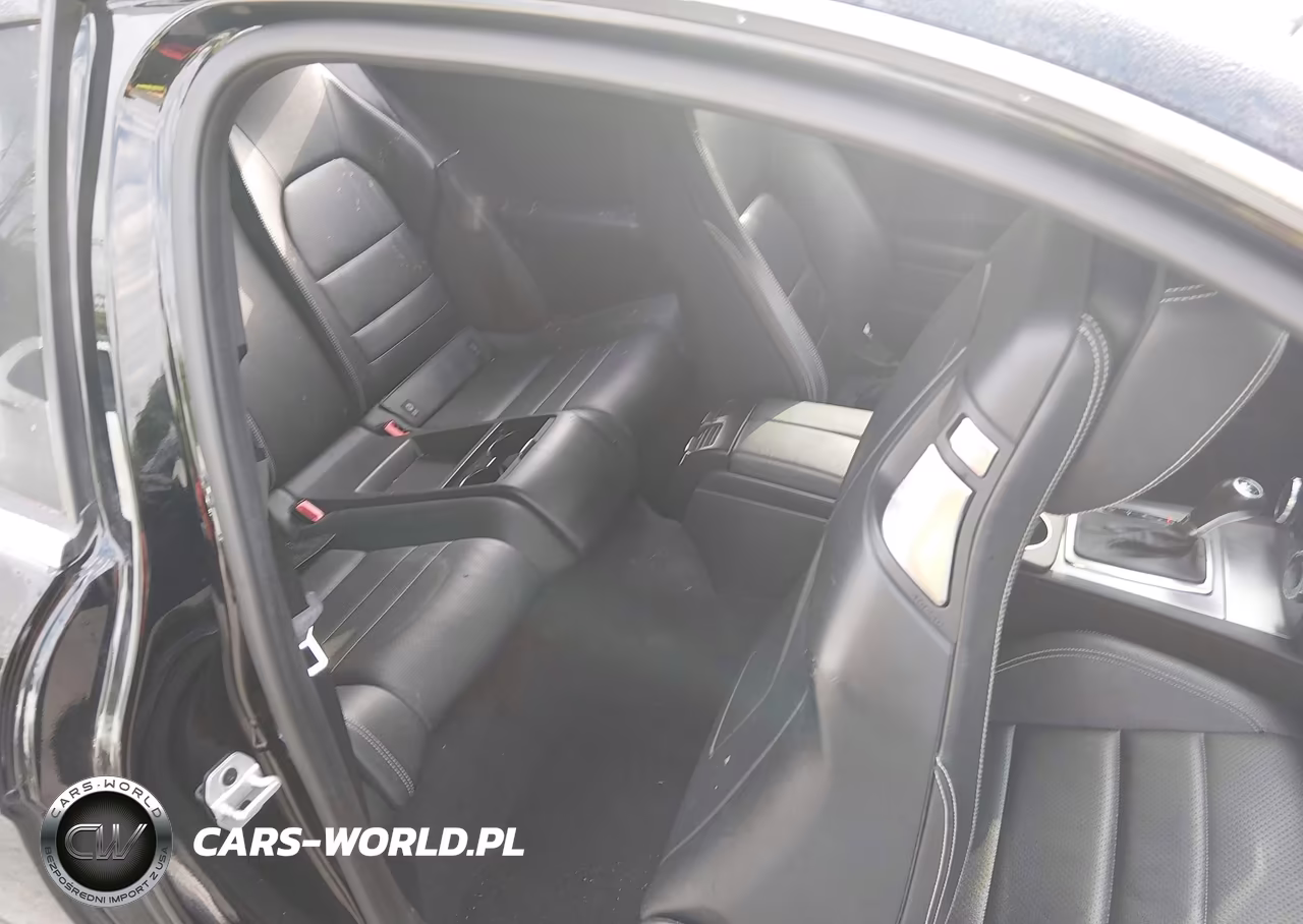 2015 Mercedes-Benz C 250 VIN:WDDGJ4HB0FG367284 - 8