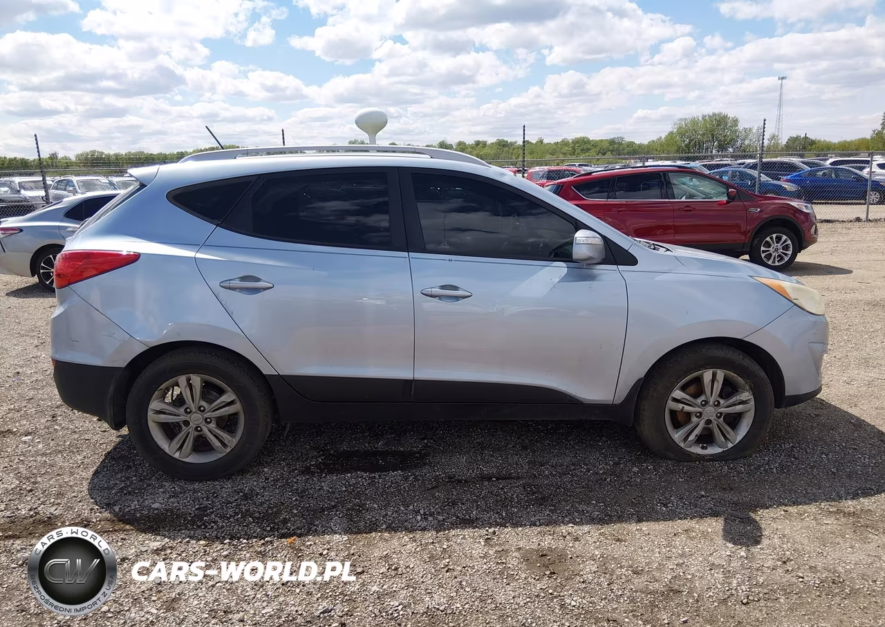 2013 Hyundai Tucson Gls VIN:KM8JU3AC3DU693546 - 13