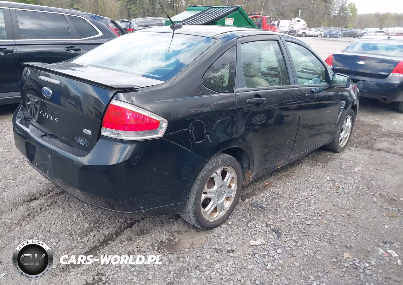 2008 Ford Focus Se-Ses VIN:1FAHP35N58W131430 - 4