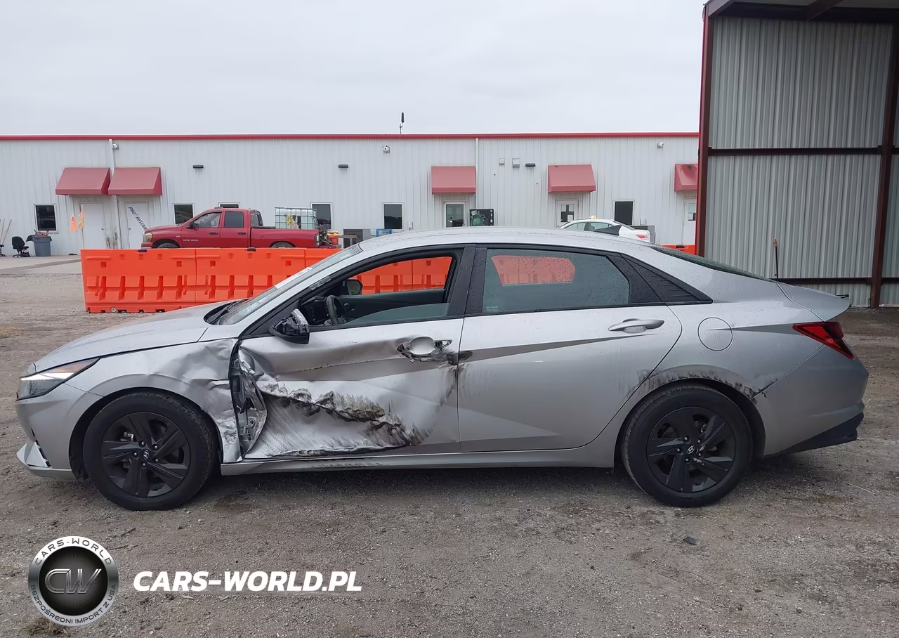 2021 Hyundai Elantra Sel VIN:5NPLM4AG8MH008599 - 14
