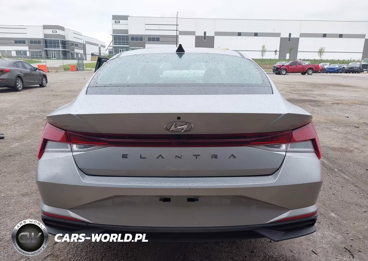 2021 Hyundai Elantra Sel VIN:5NPLM4AG8MH008599 - 16