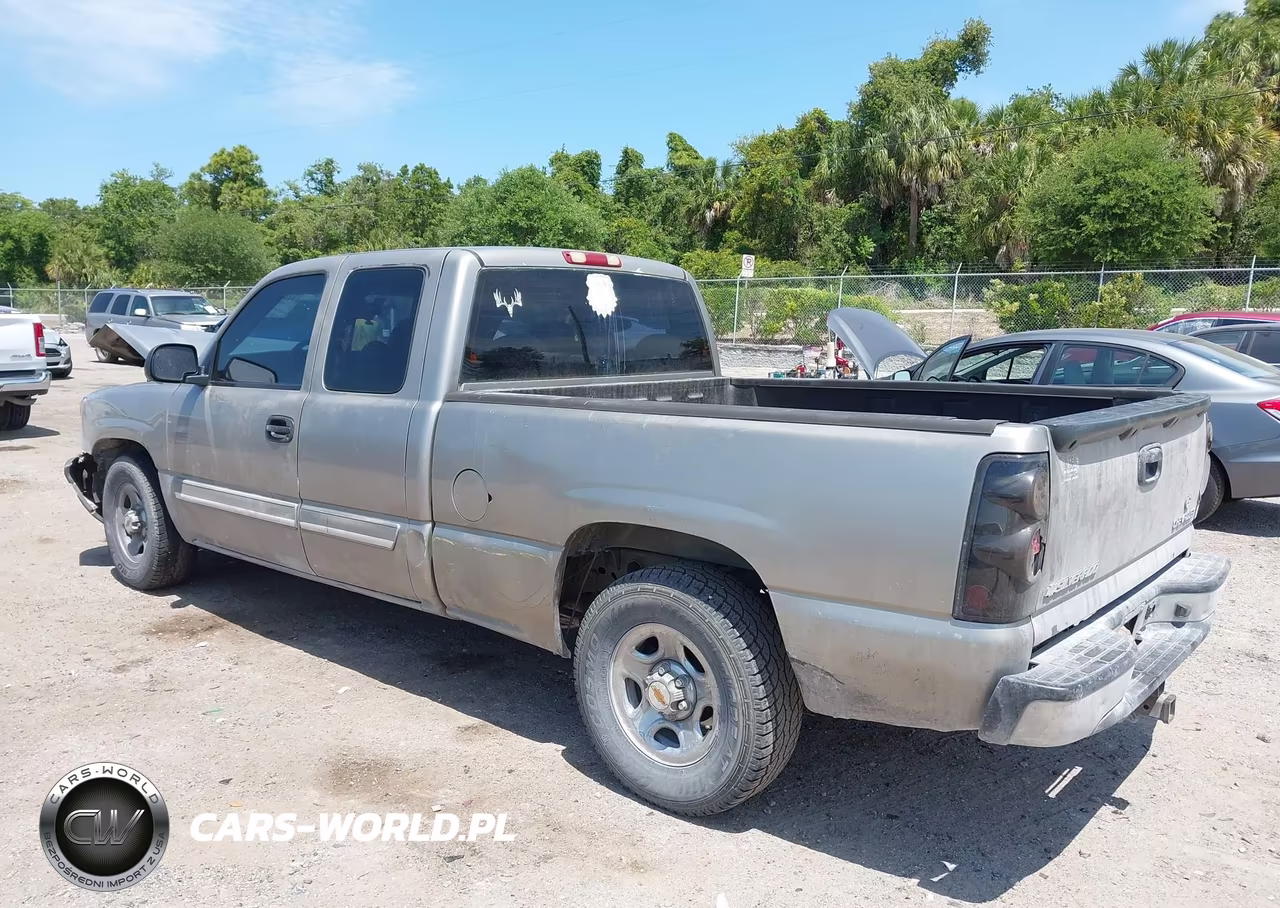 2003 Chevrolet Silverado 1500 Ls VIN:2GCEC19V531106485 - 3