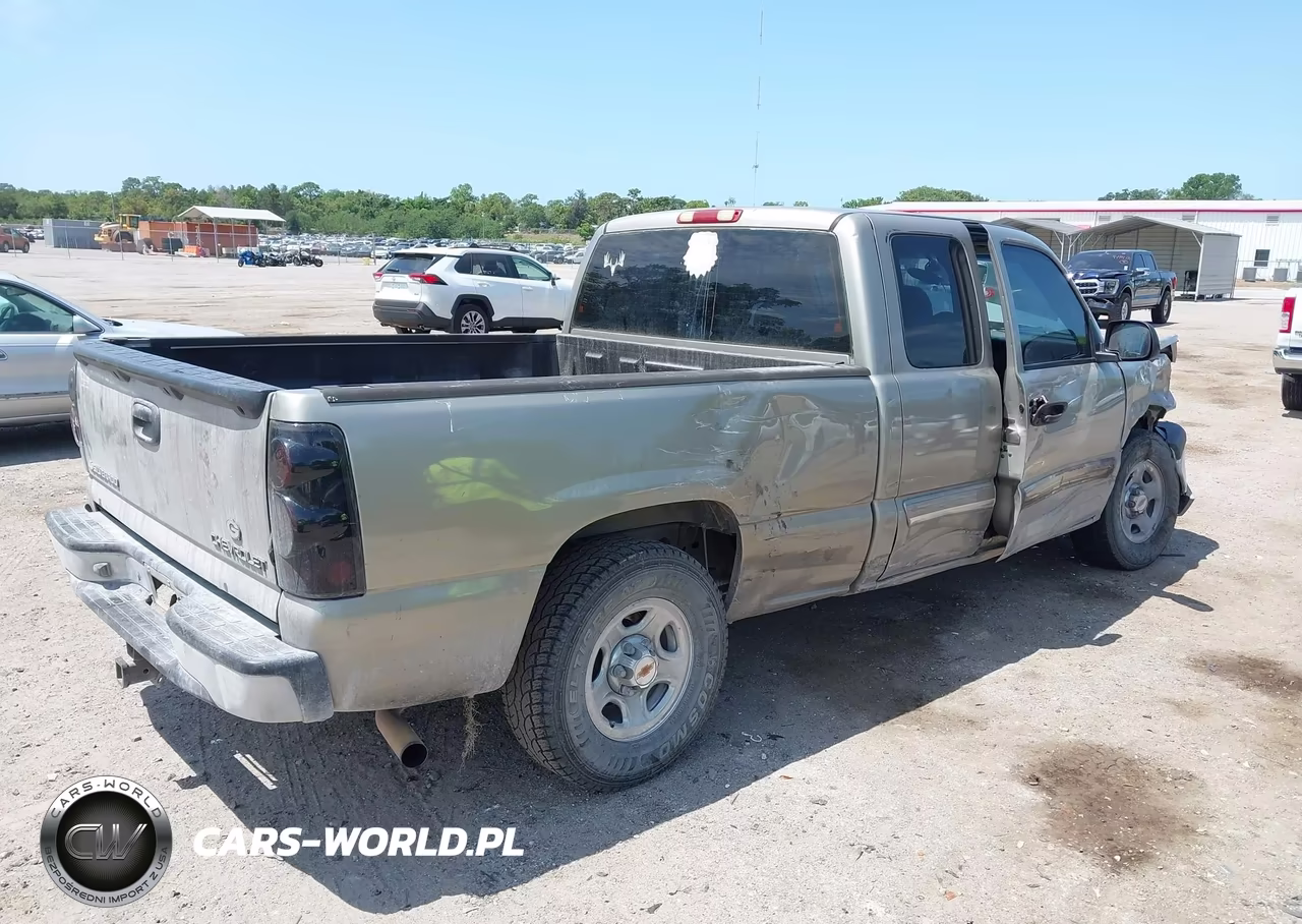 2003 Chevrolet Silverado 1500 Ls VIN:2GCEC19V531106485 - 4