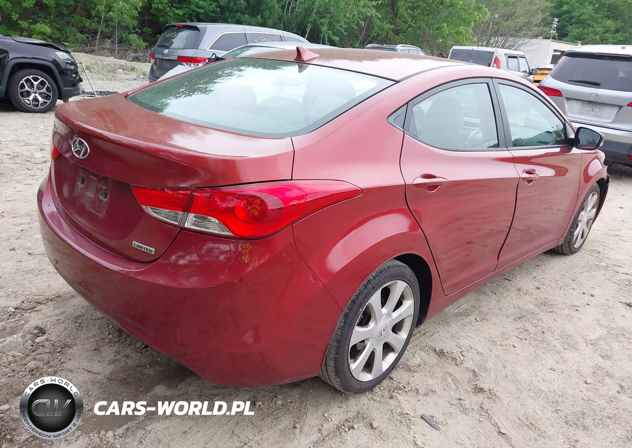 2013 Hyundai Elantra Limited VIN:5NPDH4AE1DH327558 - 2