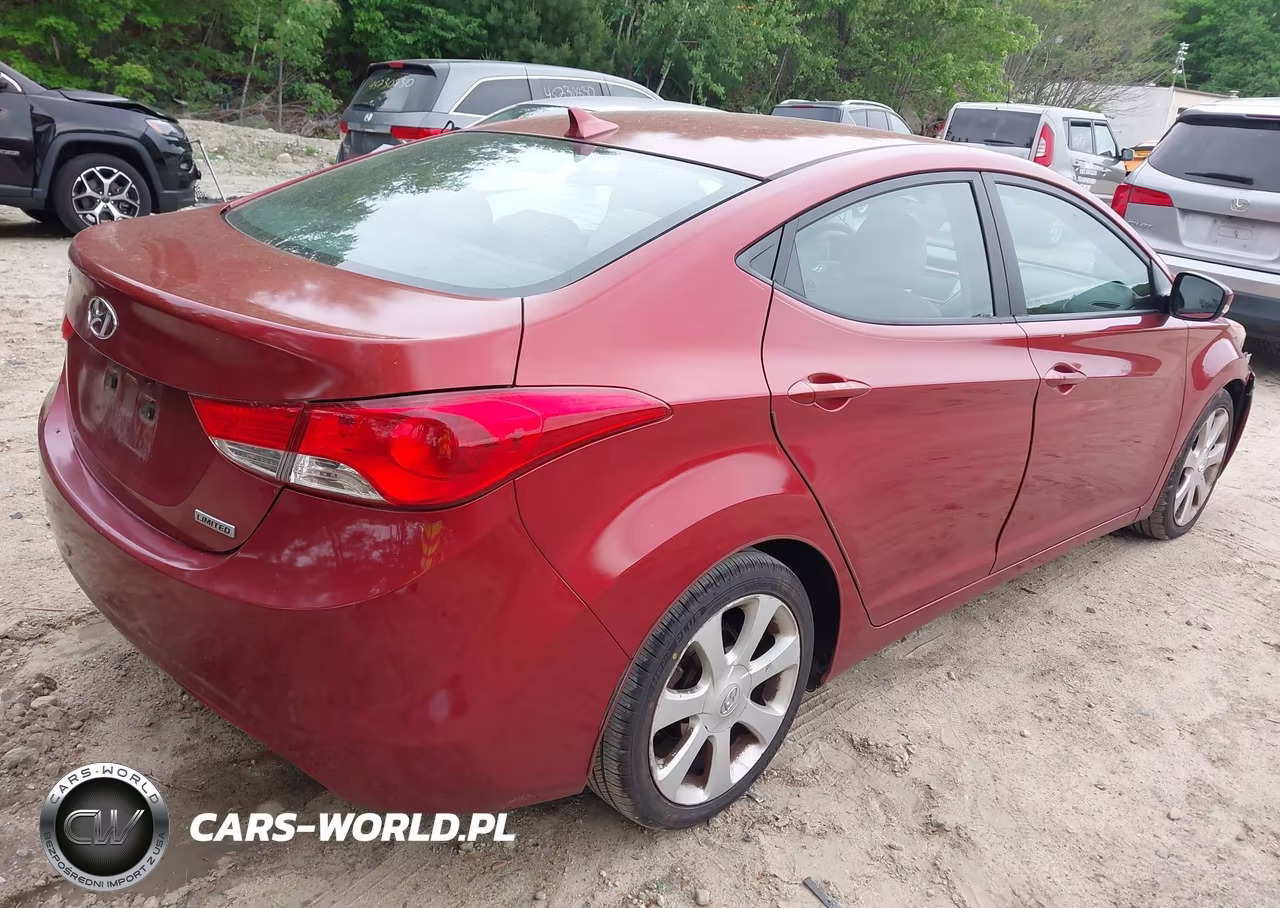 2013 Hyundai Elantra Limited VIN:5NPDH4AE1DH327558 - 4
