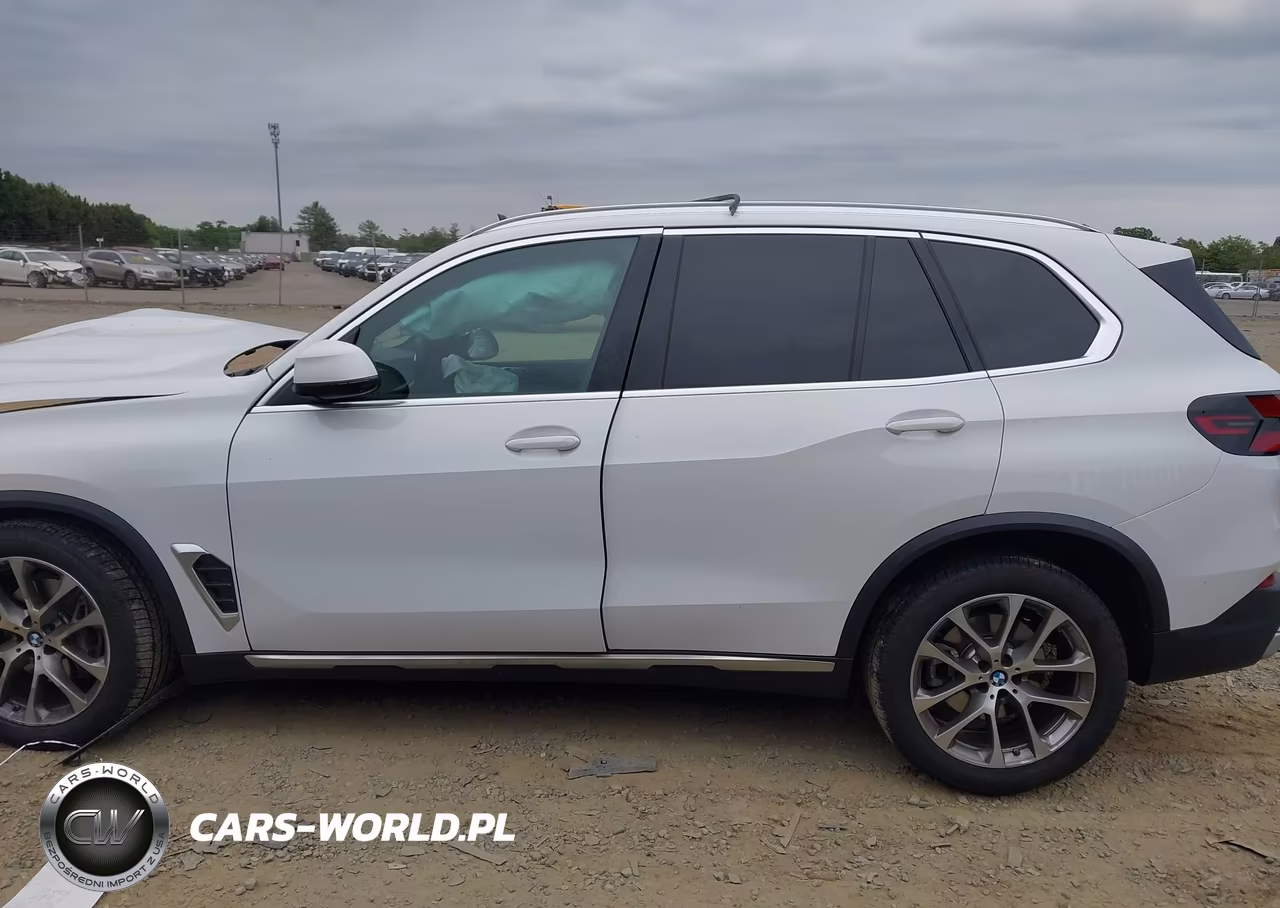 2026 BMW X5 xDrive40I VIN:5UX23EU09T9377299 - 14