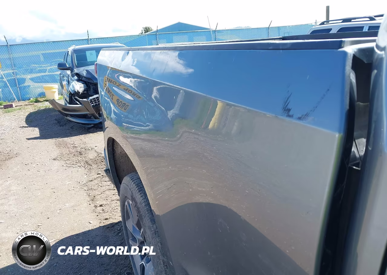 2019 Chevrolet Silverado 1500 Rst VIN:1GCRYEEDXKZ232693 - 18