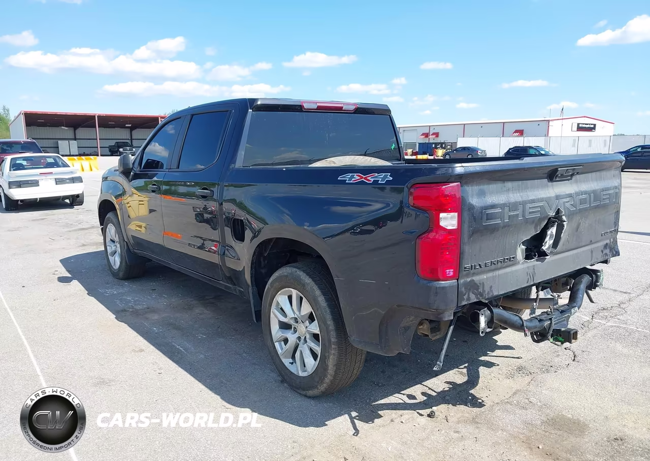 2023 Chevrolet Silverado 1500 4Wd Short Bed Custom VIN:1GCPDBEK1PZ191300 - 3