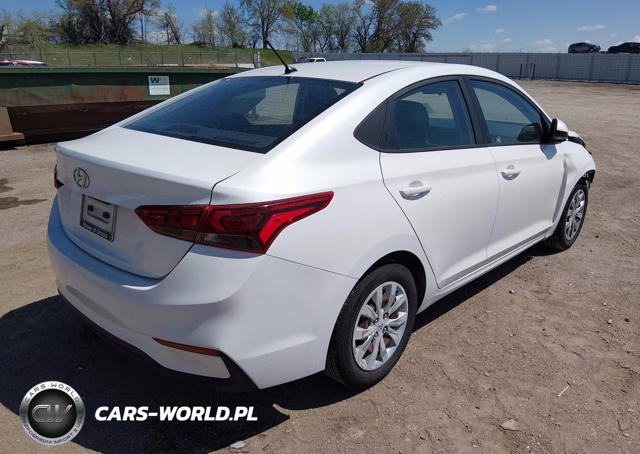 2019 Hyundai Accent Se VIN:3KPC24A39KE056911 - 4
