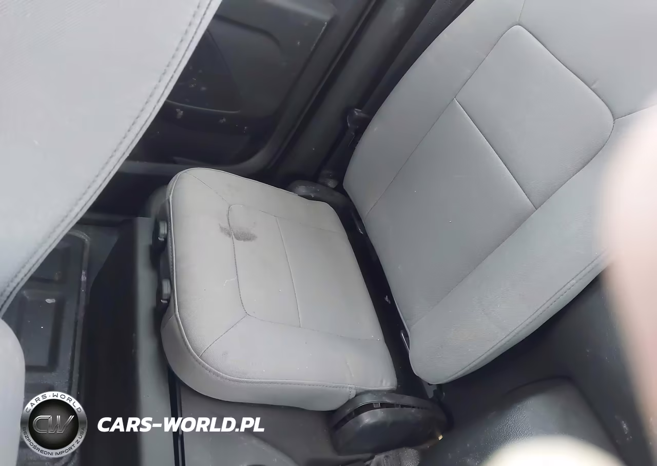 2018 Chevrolet Colorado Wt VIN:1GCHTBEA6J1252600 - 12