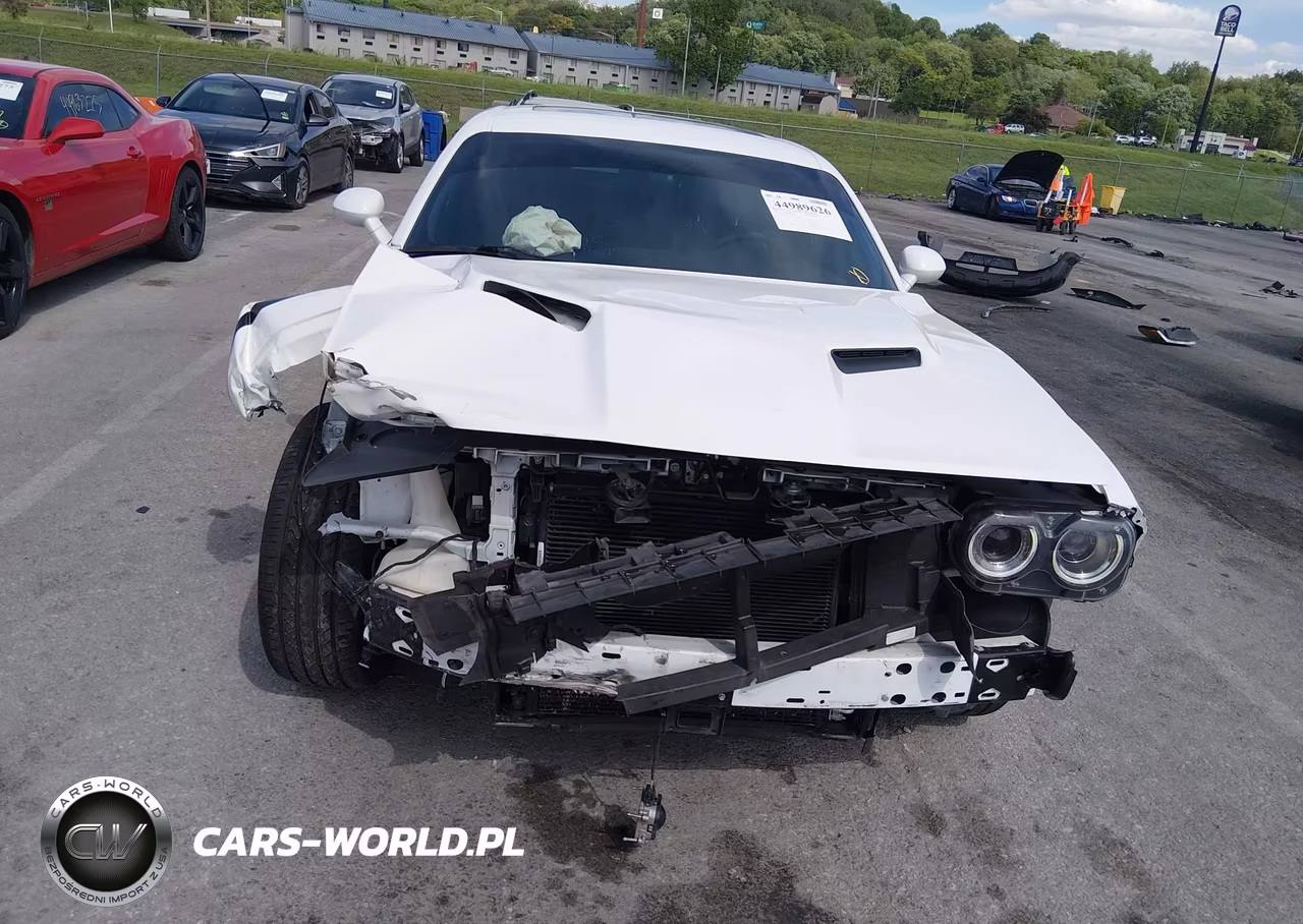 2018 Dodge Challenger Sxt Plus VIN:2C3CDZAGXJH258397 - 6