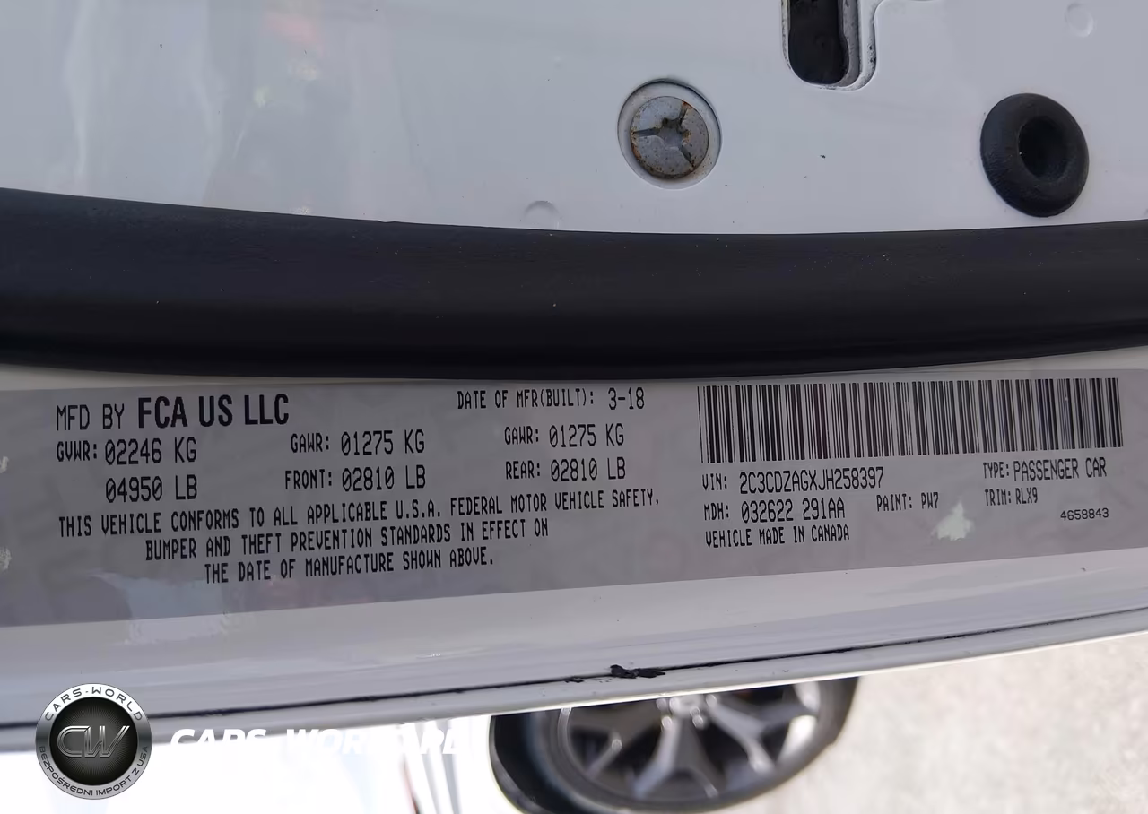 2018 Dodge Challenger Sxt Plus VIN:2C3CDZAGXJH258397 - 9