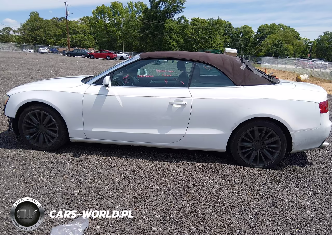 2012 Audi A5 2.0T Premium VIN:WAULFAFH2CN000360 - 14