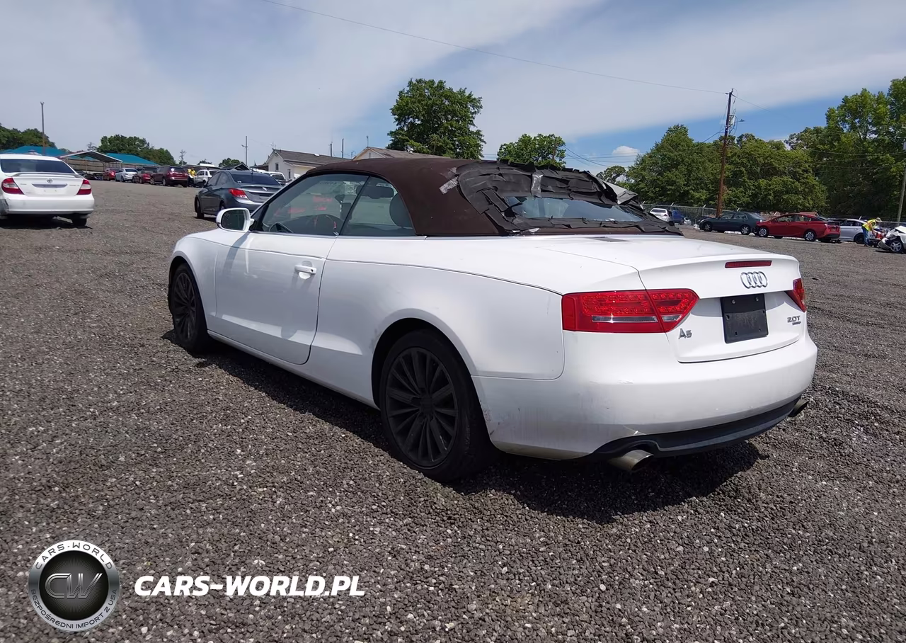 2012 Audi A5 2.0T Premium VIN:WAULFAFH2CN000360 - 3