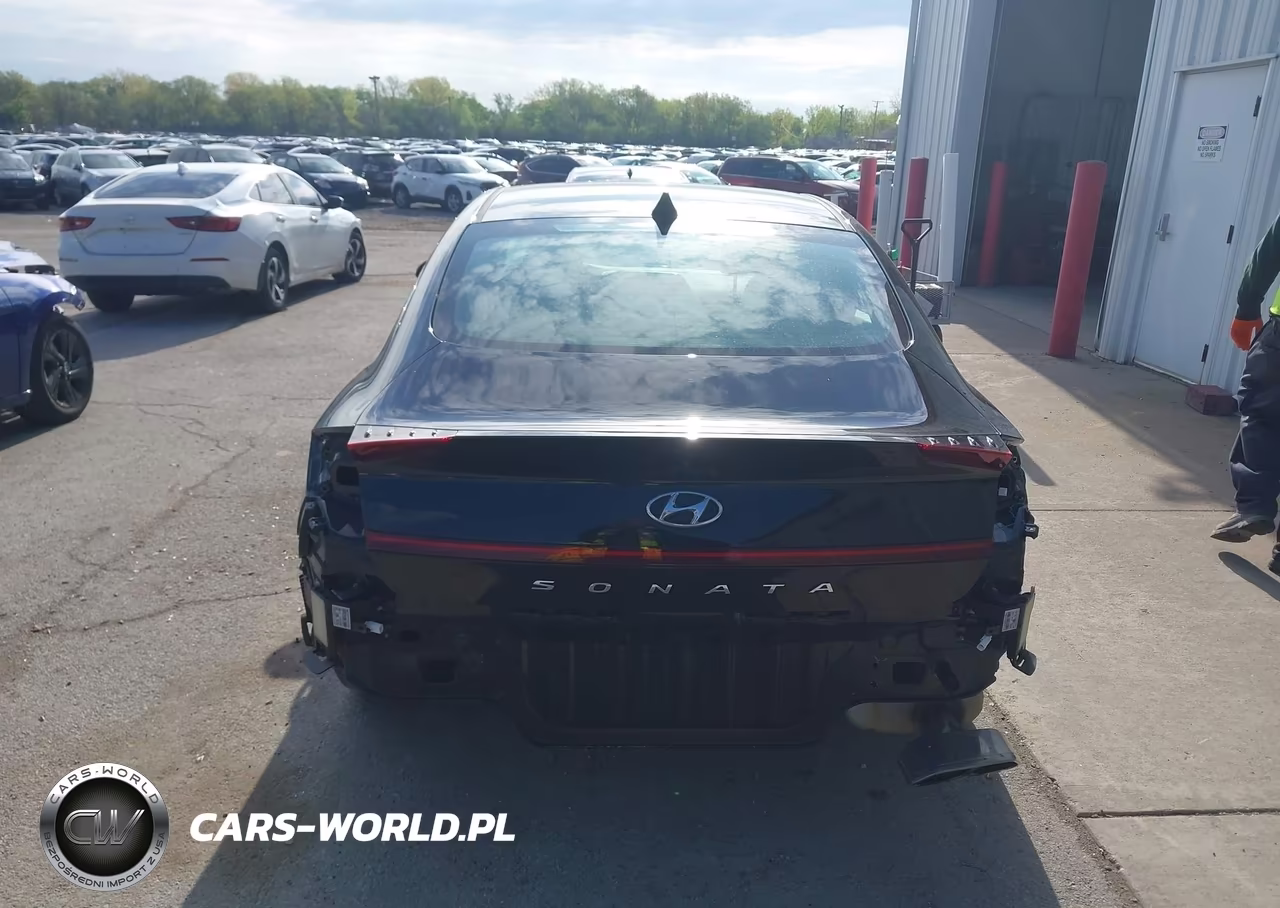 2023 Hyundai Sonata Sel VIN:KMHL64JA7PA267971 - 17