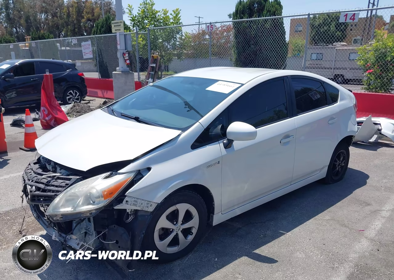 2015 Toyota Prius Three VIN:JTDKN3DU4F0438960 - 15