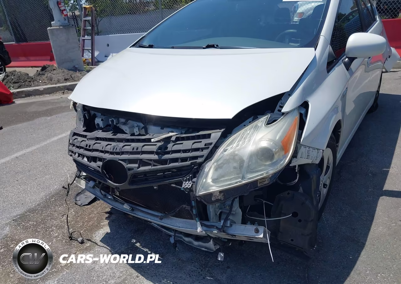 2015 Toyota Prius Three VIN:JTDKN3DU4F0438960 - 6