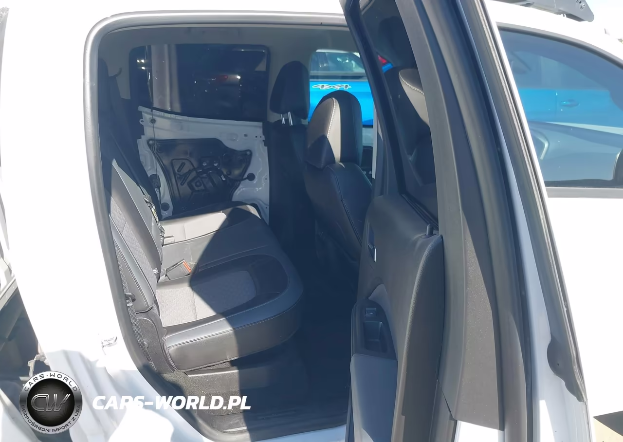 2017 Chevrolet Colorado Z71 VIN:1GCPTDE15H1145121 - 8