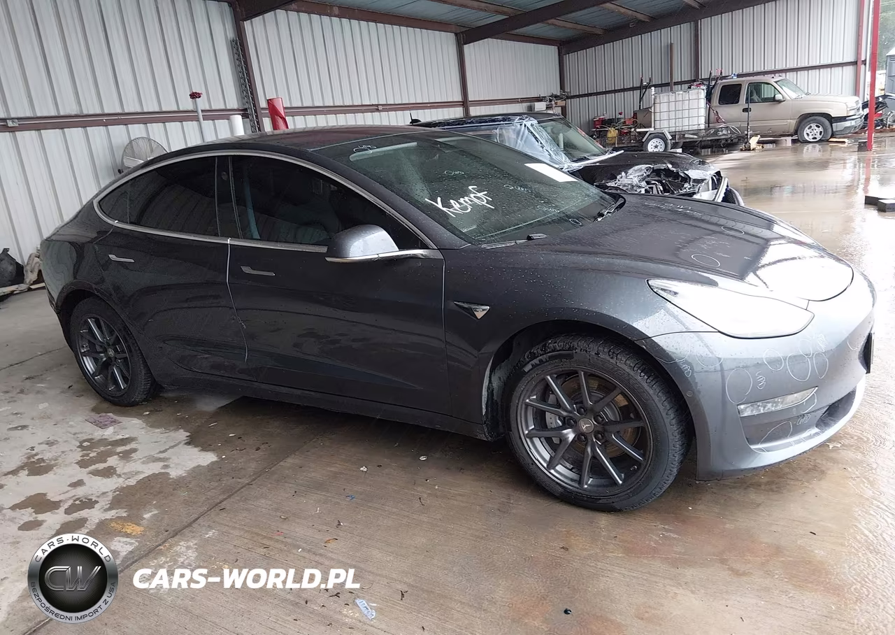 2018 Tesla Model 3 Long Range-Mid Range VIN:5YJ3E1EA4JF036962 - 14