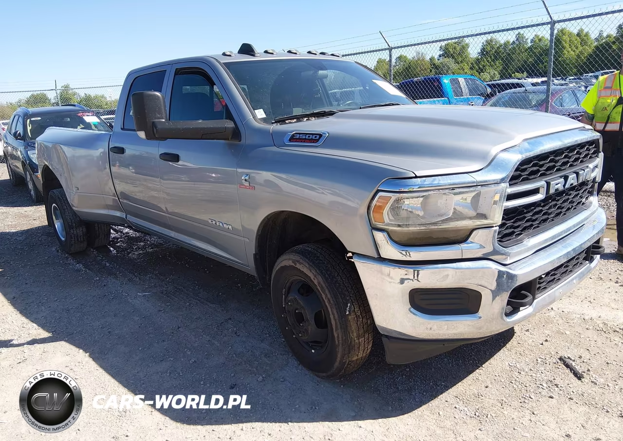 2021 Ram 3500 Tradesman 4X4 8' Box – zdjęcie 1 z 18