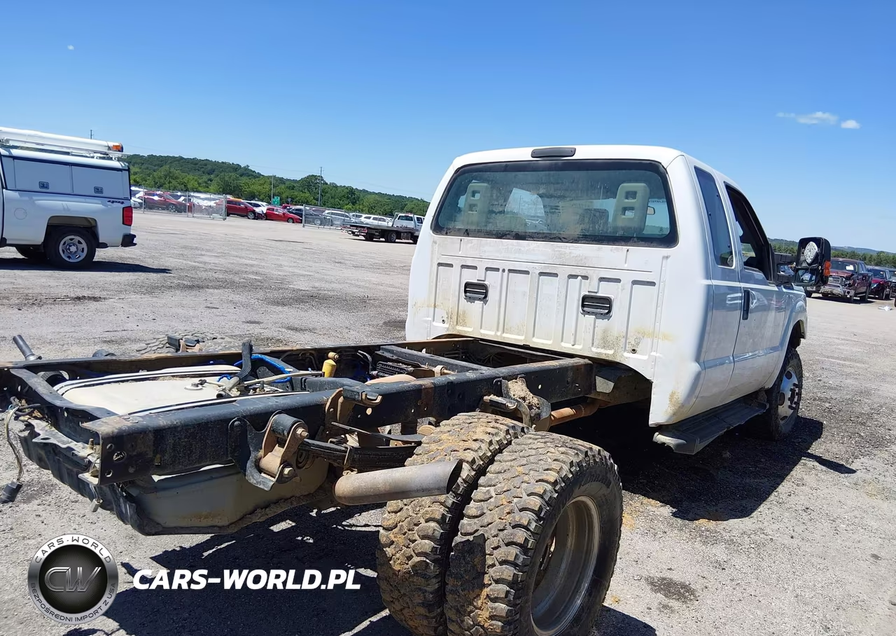 2016 Ford F-350 Chassis Xl VIN:1FD8X3H60GEA27796 - 13