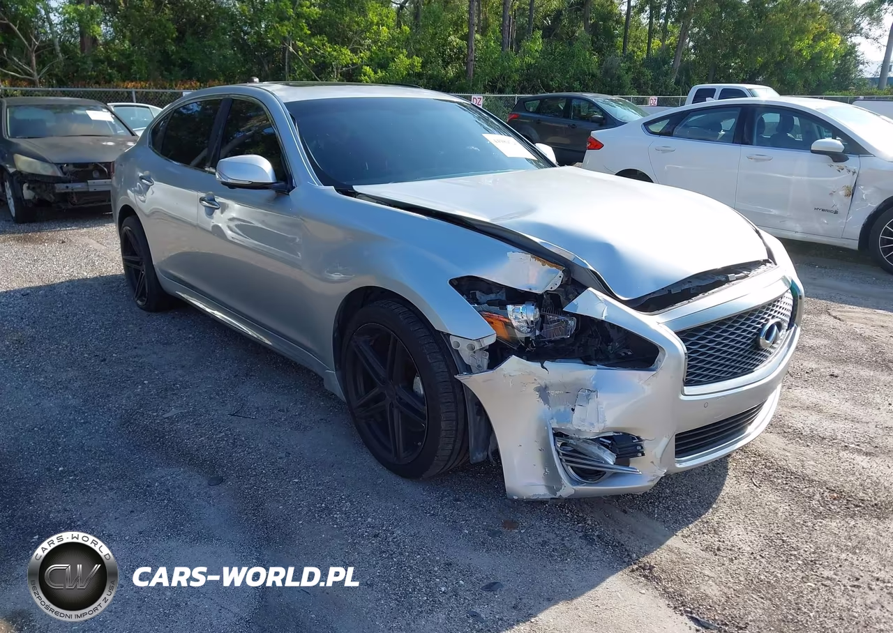2015 Infiniti Q70L 3.7