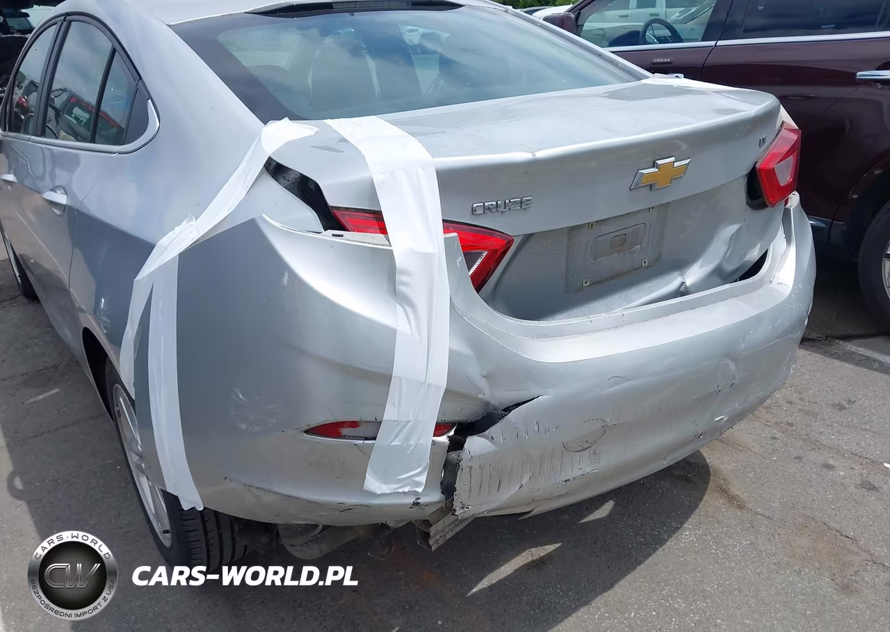 2018 Chevrolet Cruze Lt Auto VIN:1G1BE5SM1J7240702 - 17