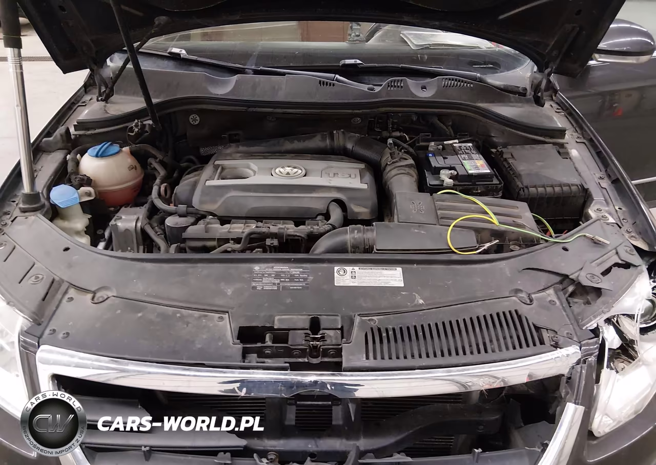 2010 Volkswagen Passat Komfort VIN:WVWXK7AN3AE155058 - 10