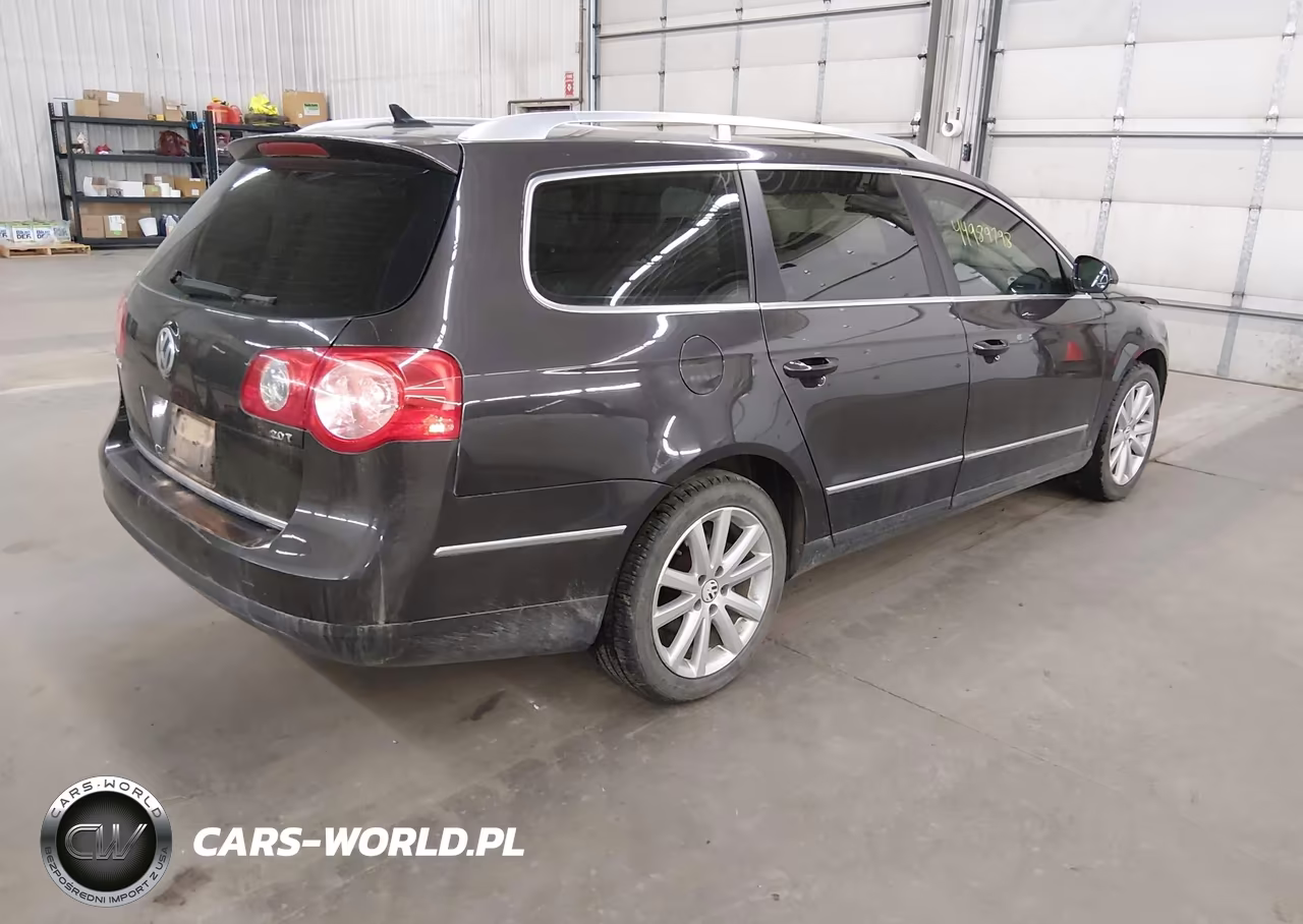 2010 Volkswagen Passat Komfort VIN:WVWXK7AN3AE155058 - 4