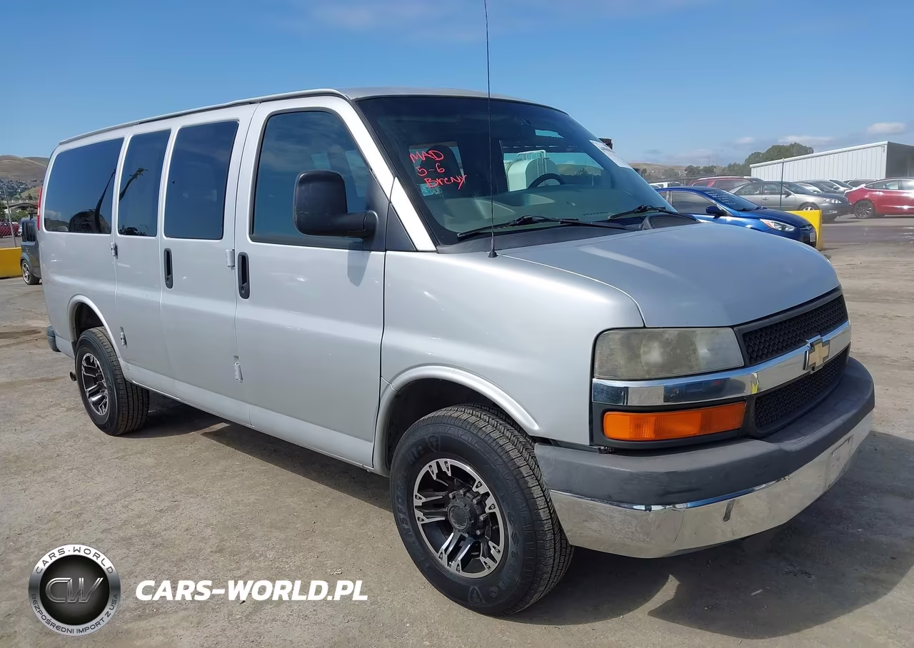 2014 Chevrolet Express 3500 Lt