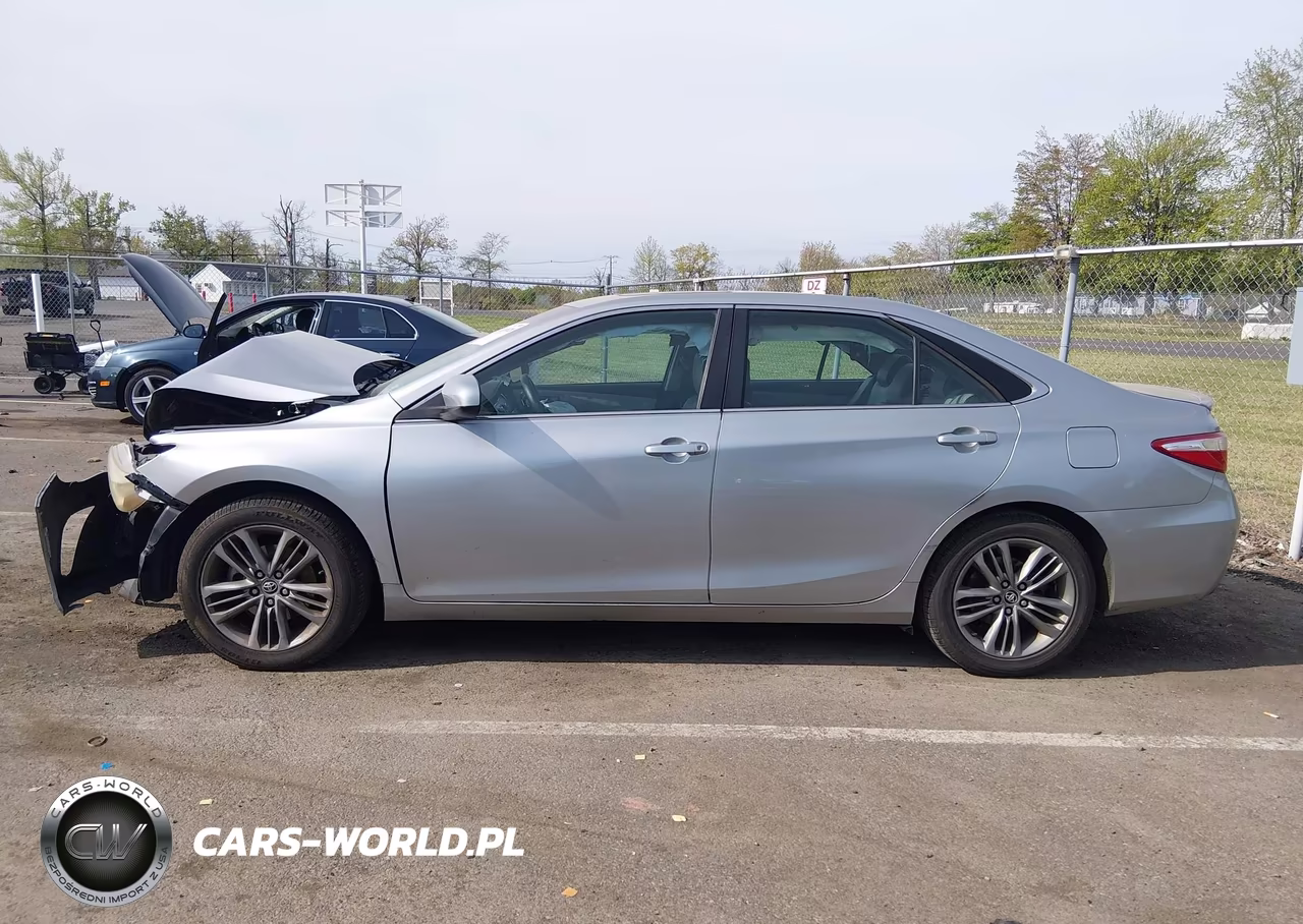 2016 Toyota Camry Se VIN:4T1BF1FK5GU549679 - 14
