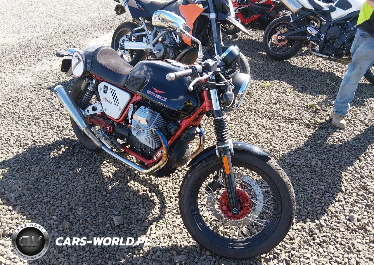 2012 Moto Guzzi V7 Classic