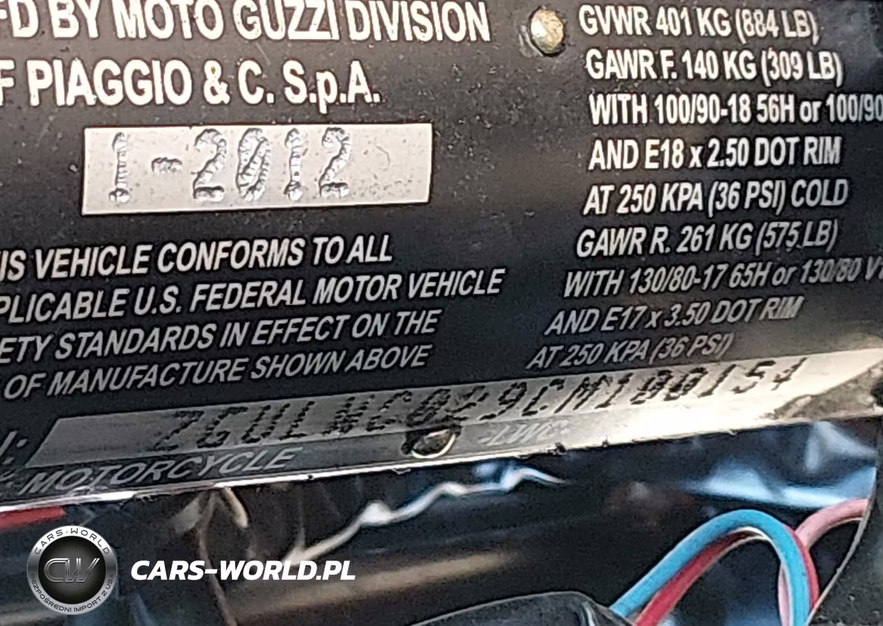 2012 Moto Guzzi V7 Classic VIN:ZGULWC029CM100154 - 10