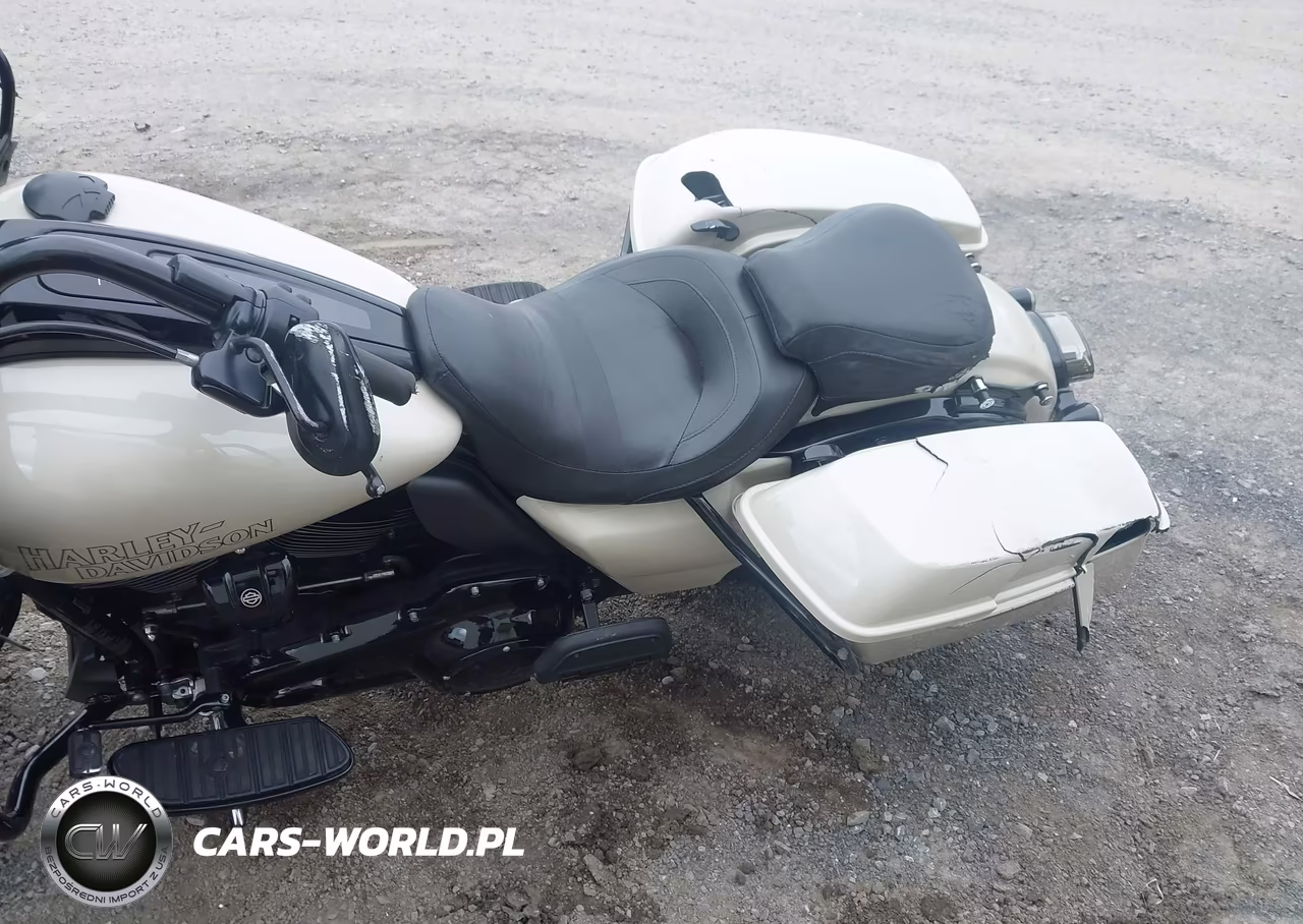 2023 Harley-Davidson Fltrxst VIN:1HD1ACL15PB621643 - 13