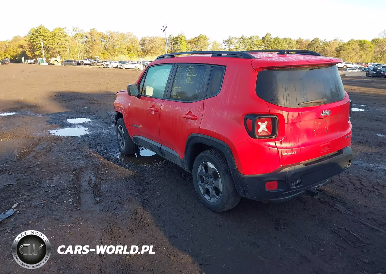 2018 Jeep Renegade Sport 4X4 VIN:ZACCJBAB7JPH24186 - 3