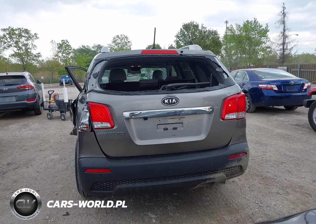2013 Kia Sorento Lx VIN:5XYKT4A67DG354138 - 17