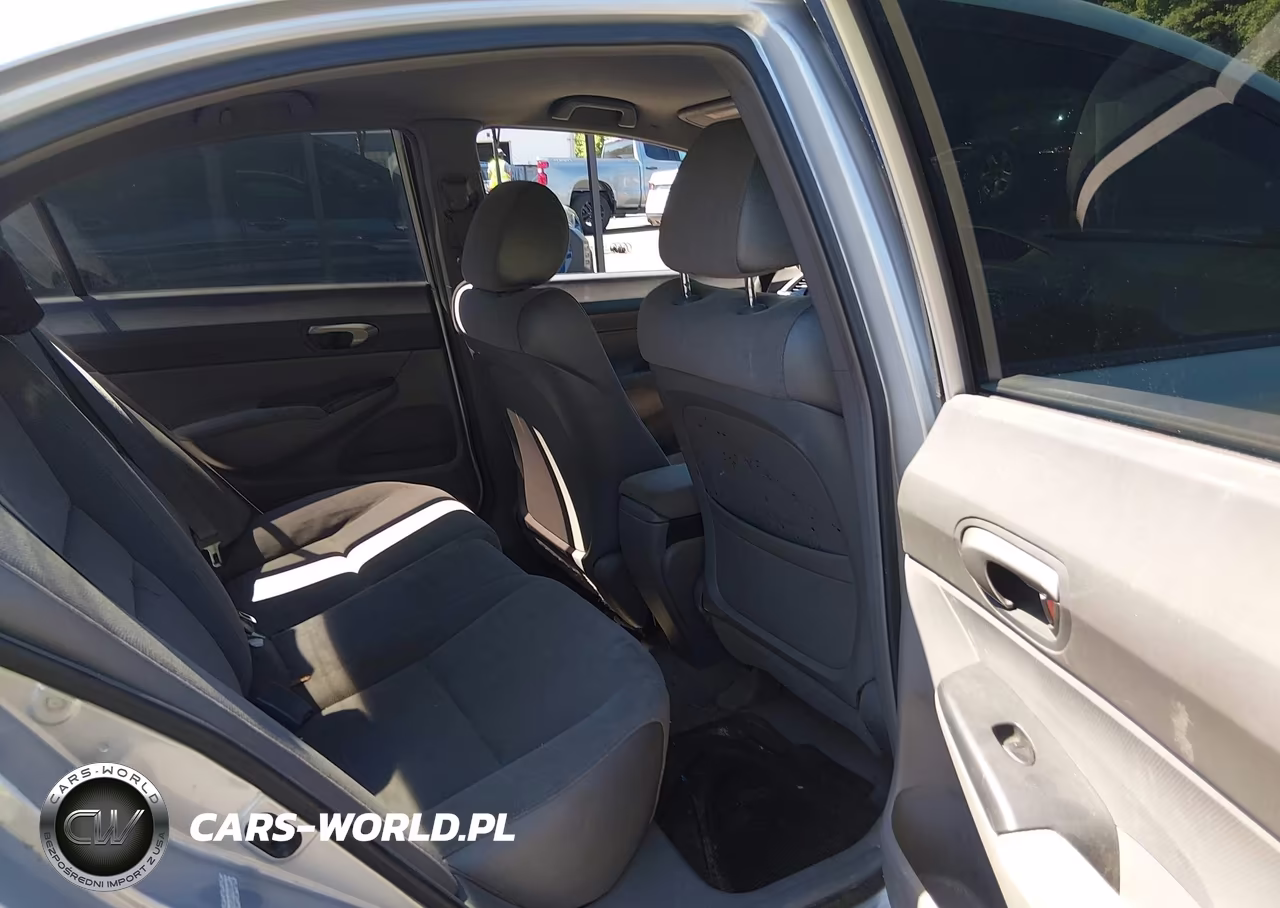 2007 Honda Civic Lx VIN:2HGFA16517H505889 - 8