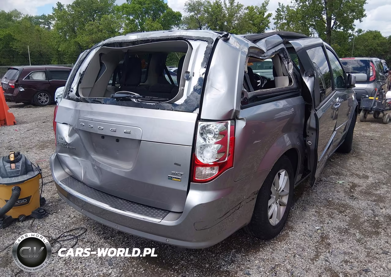 2016 Dodge Grand Caravan Sxt VIN:2C4RDGCGXGR310783 - 4