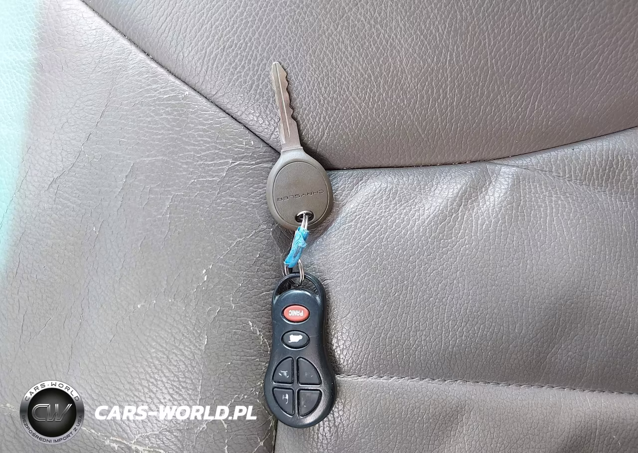 2003 Chrysler Town & Country Ex VIN:2C4GP74L63R124985 - 11