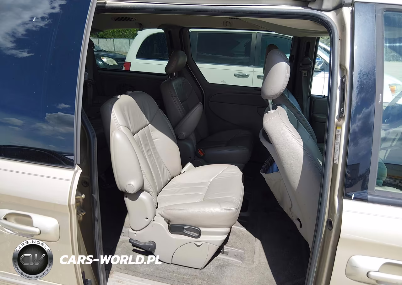 2003 Chrysler Town & Country Ex VIN:2C4GP74L63R124985 - 8