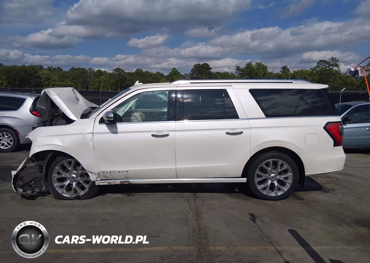 2018 Ford Expedition Max Platinum VIN:1FMJK1MT6JEA54671 - 14