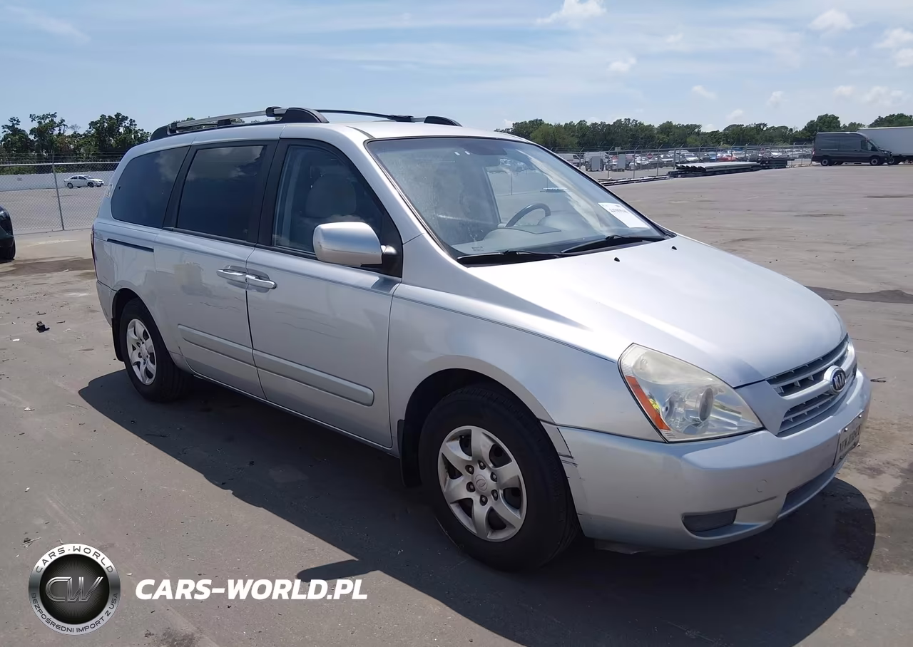 2008 Kia Sedona Lx