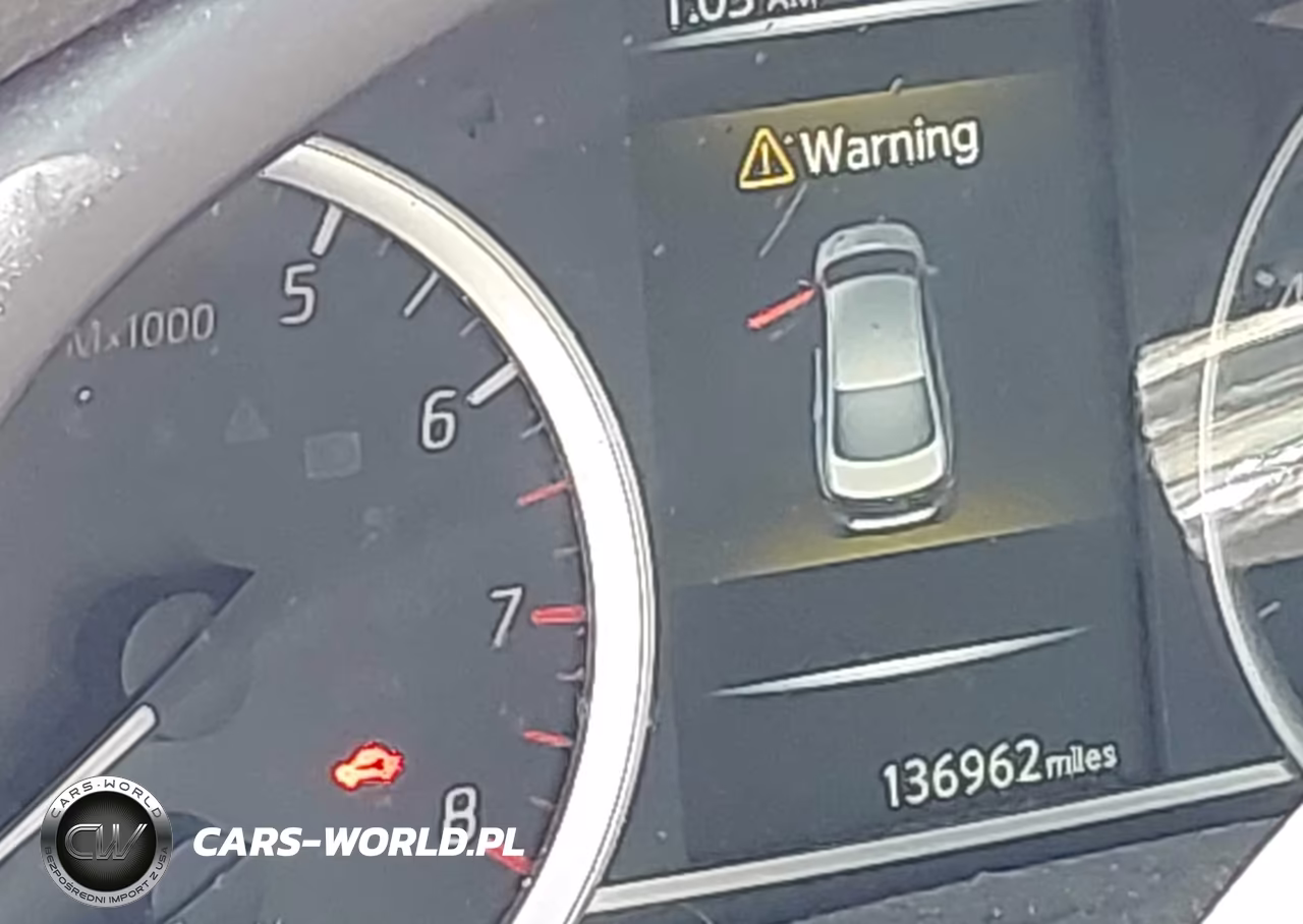 2017 Nissan Sentra Sr VIN:3N1AB7AP1HY243596 - 7