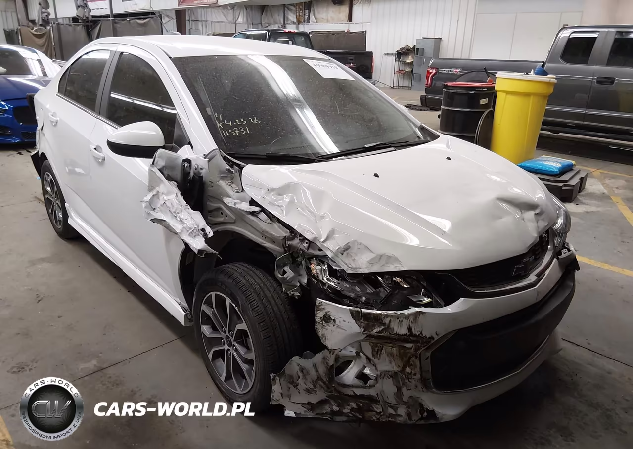 2020 Chevrolet Sonic Fwd Lt