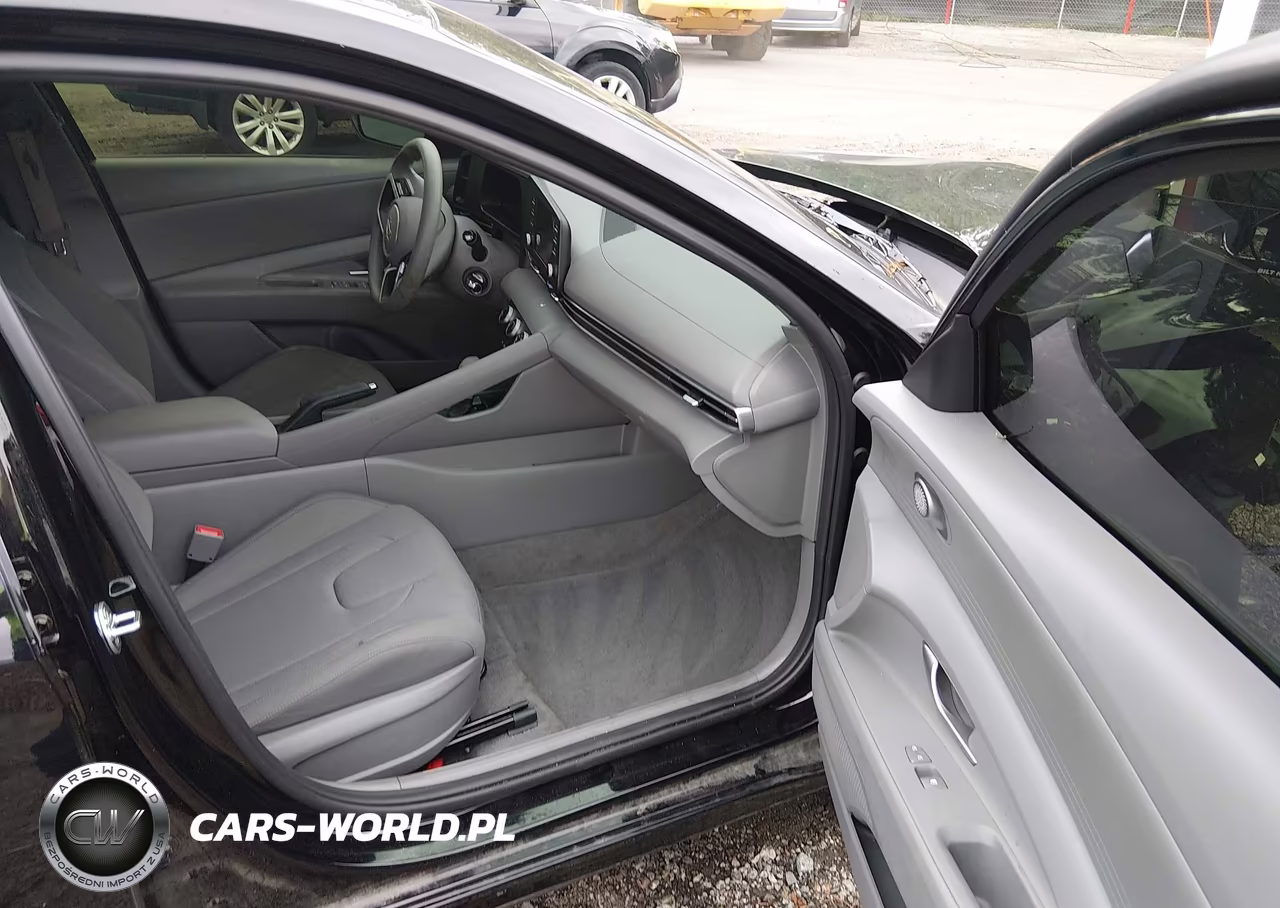 2025 Hyundai Elantra Se VIN:KMHLL4DG1SU075381 - 5