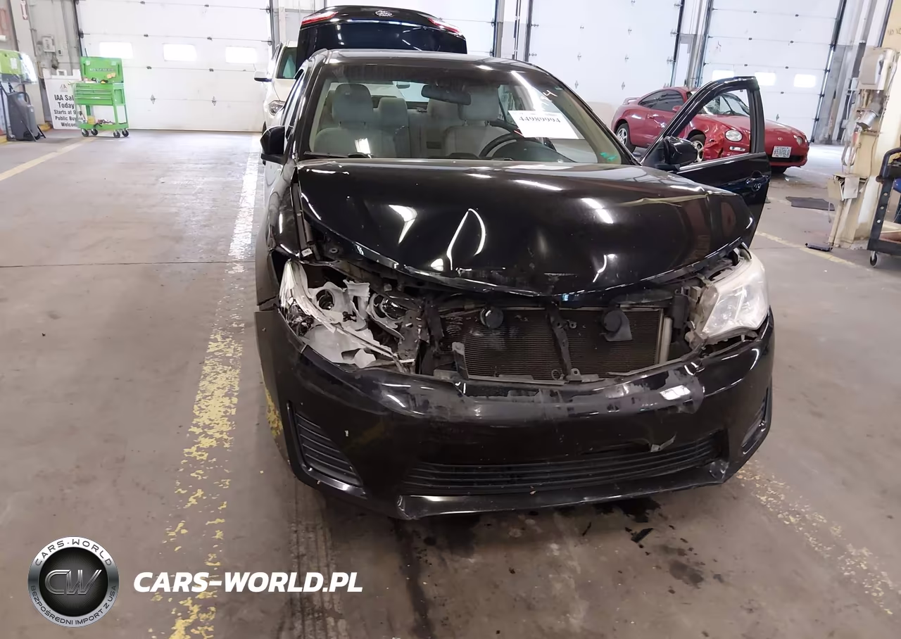 2014 Toyota Camry Le VIN:4T4BF1FK1ER425590 - 6
