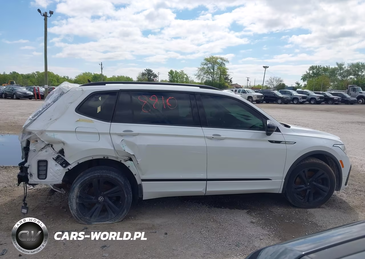 2023 Volkswagen Tiguan 2.0T Se R-Line Black VIN:3VV8B7AX9PM072566 - 13