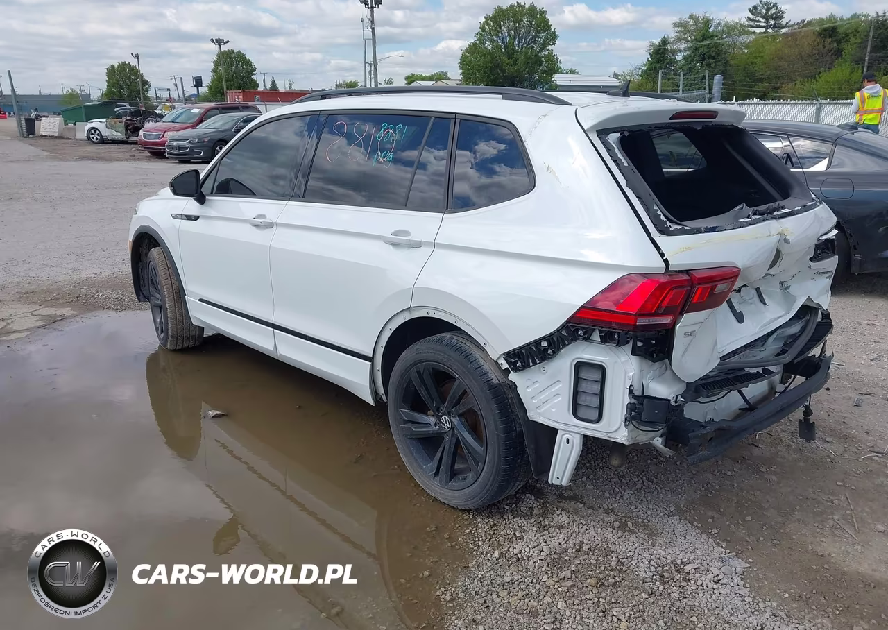 2023 Volkswagen Tiguan 2.0T Se R-Line Black VIN:3VV8B7AX9PM072566 - 3